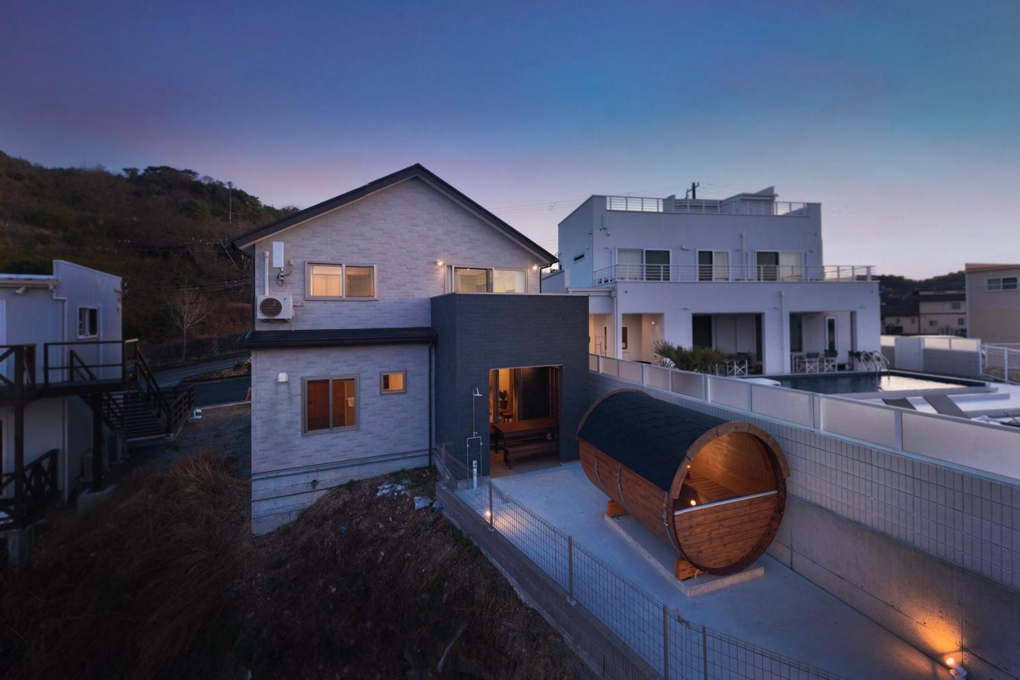 Crystal Besso Shirahama Villa Стая снимка